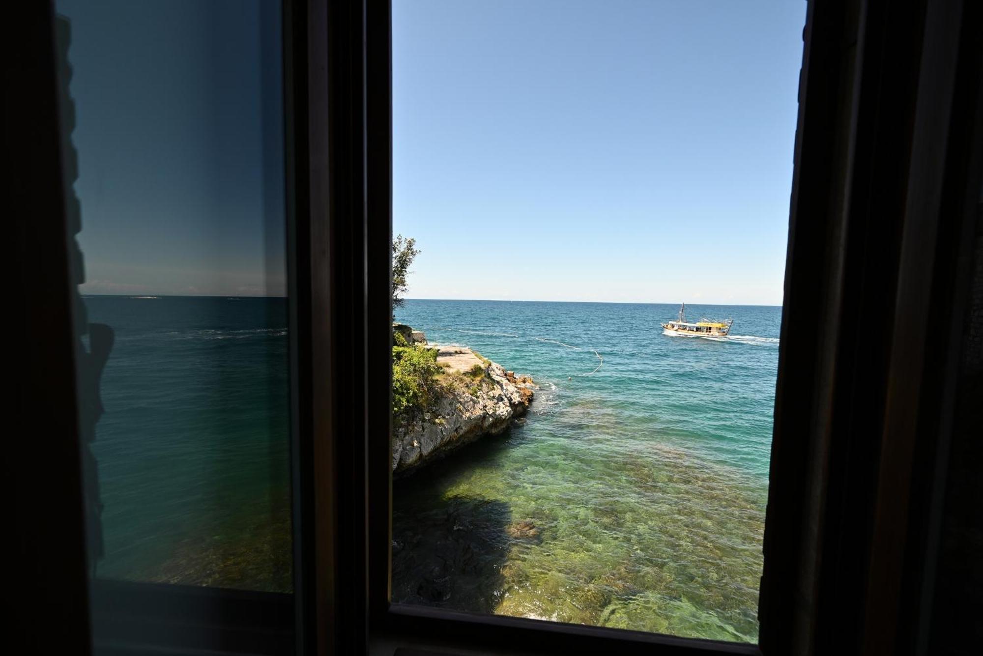 Chesa Arnolongo Apartment Rovinj Bagian luar foto